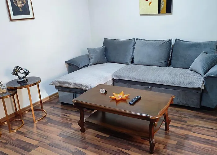 Apartament Center *