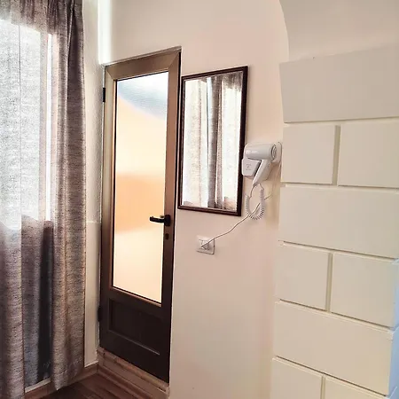 Apartment Center *